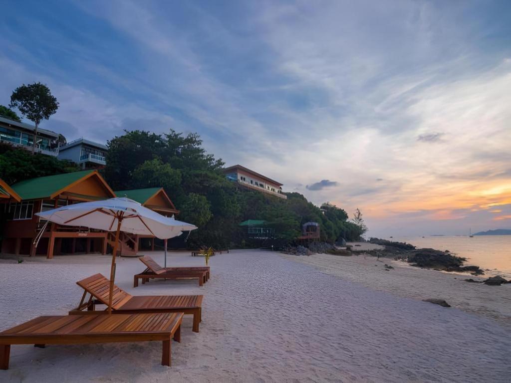 The Green Hotel Koh Lipe Exterior photo